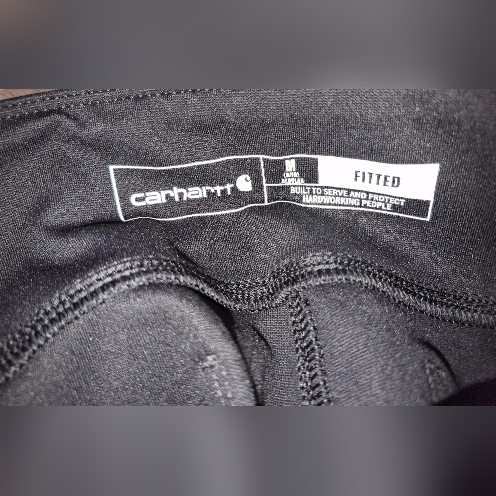 Carhartt Women's Force Fitted Midweight Utility Legging SIZE MEDIUM, Black - Picture 2 of 3